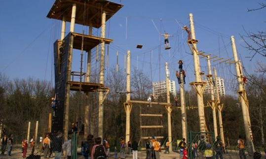 Lanové centrum Proud